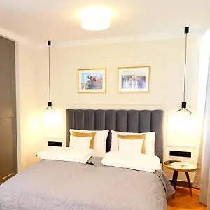 Falcon Center 1 Centralna Apartment